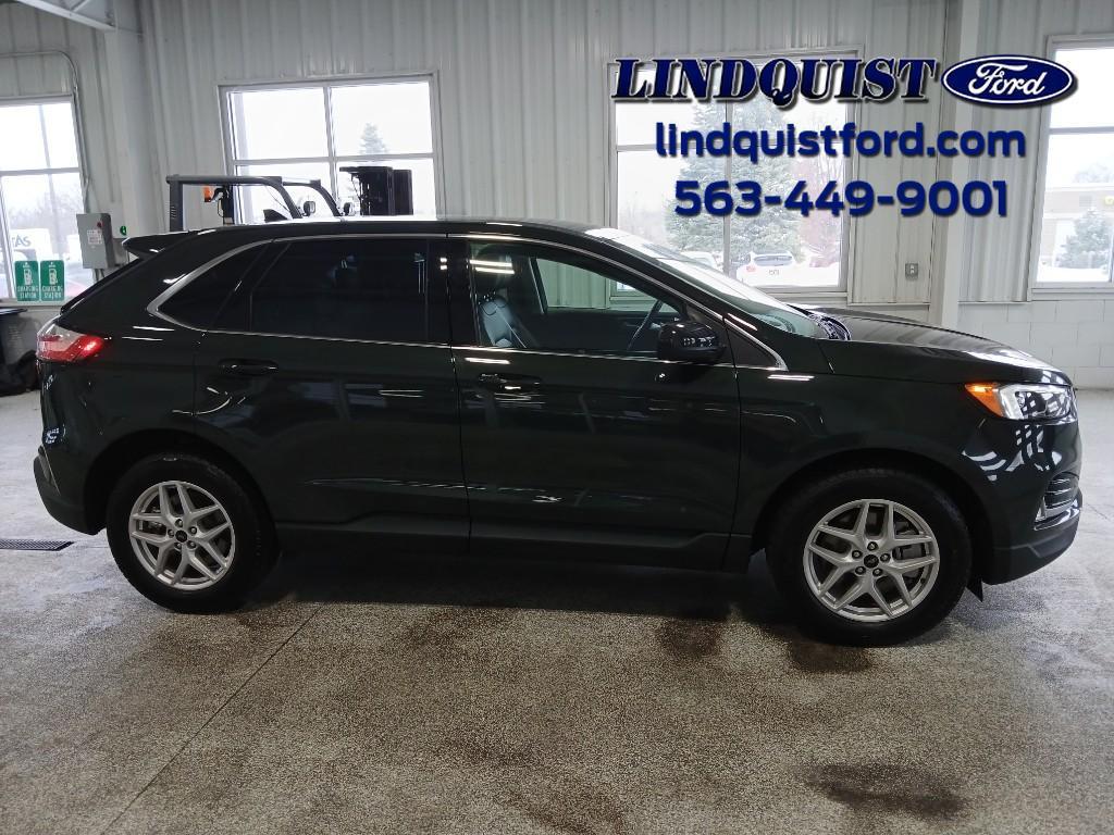 used 2024 Ford Edge car, priced at $29,161