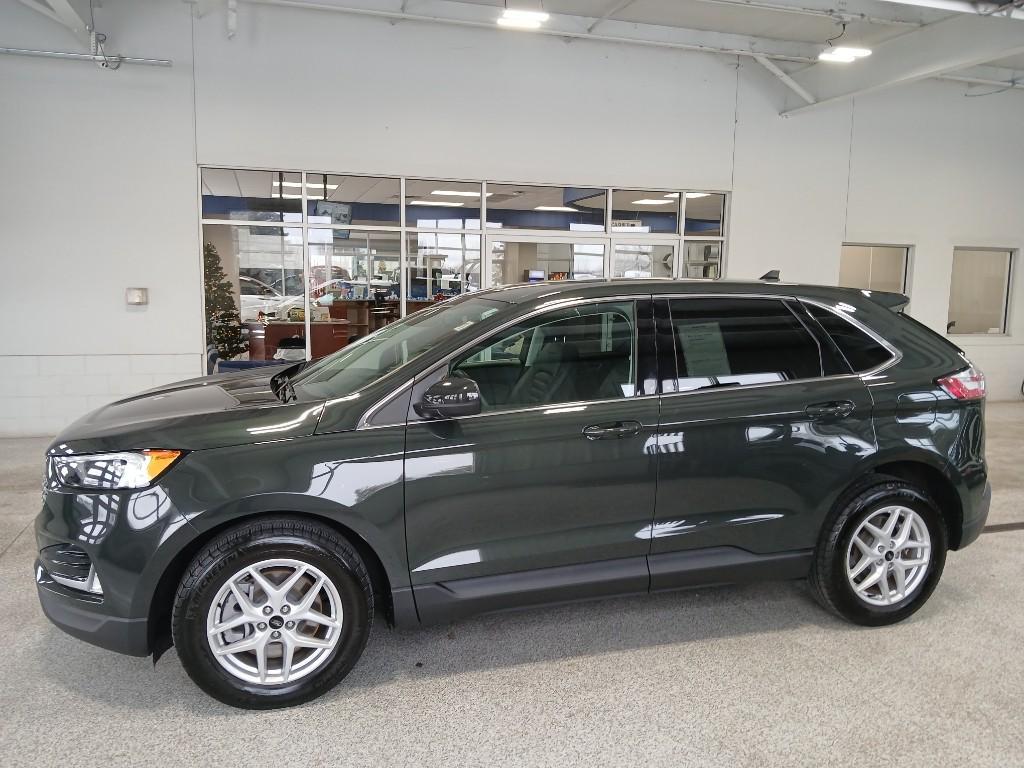 used 2024 Ford Edge car, priced at $29,161
