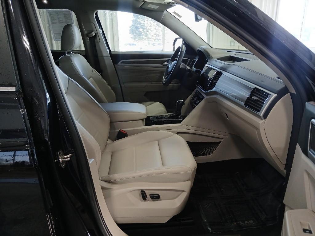 used 2021 Volkswagen Atlas car, priced at $28,990