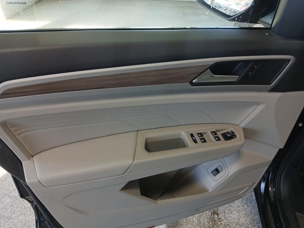 used 2021 Volkswagen Atlas car, priced at $28,990