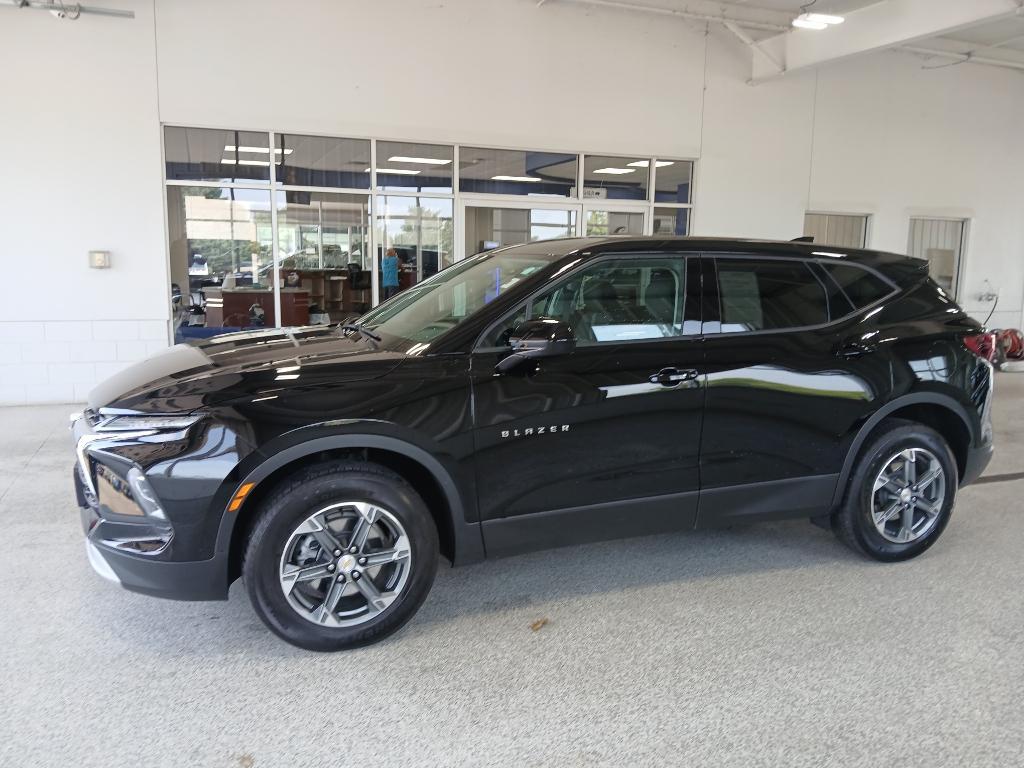 used 2025 Chevrolet Blazer car, priced at $29,969