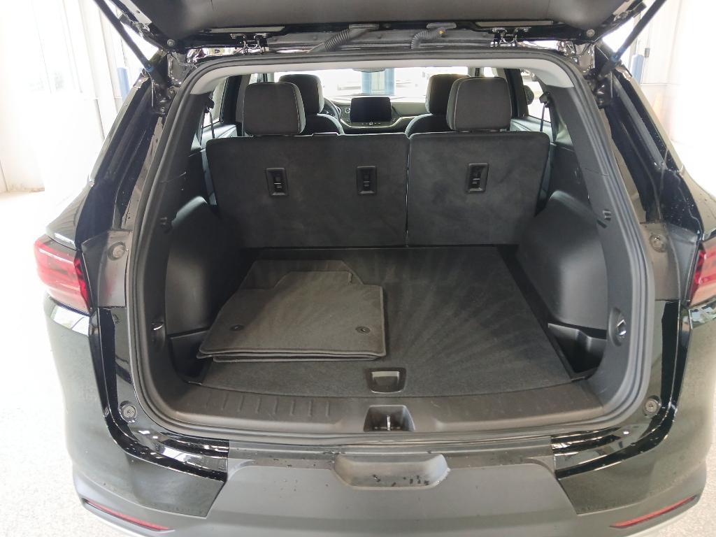 used 2025 Chevrolet Blazer car, priced at $29,969