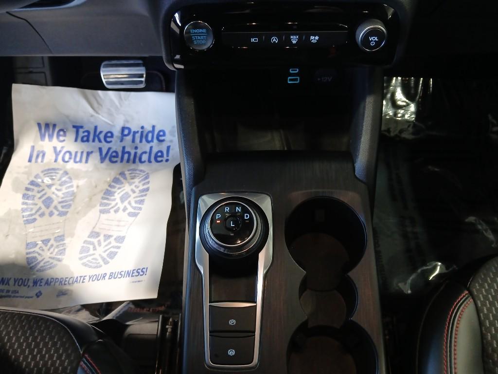 used 2023 Ford Escape car, priced at $28,387