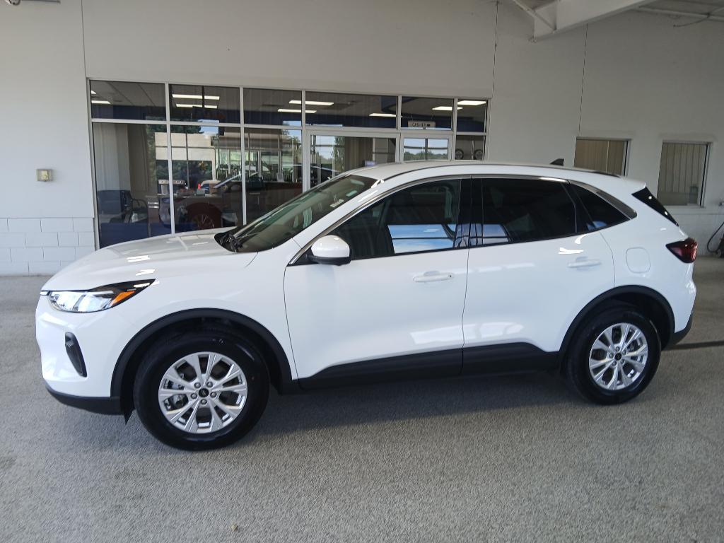 used 2023 Ford Escape car, priced at $27,891