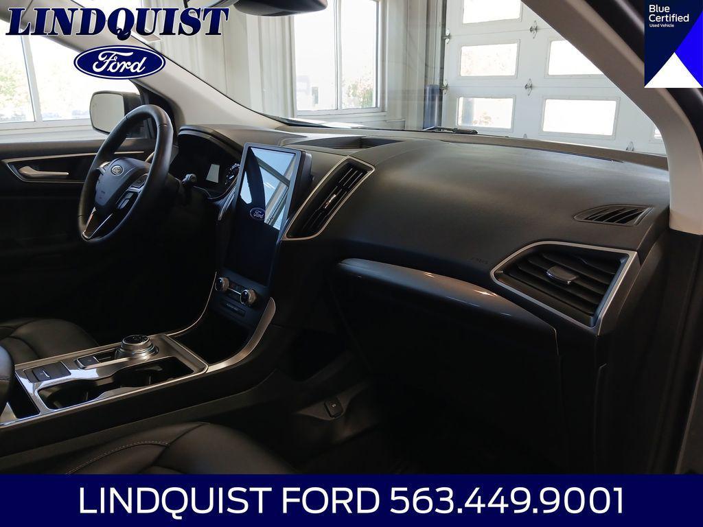 used 2024 Ford Edge car, priced at $29,990