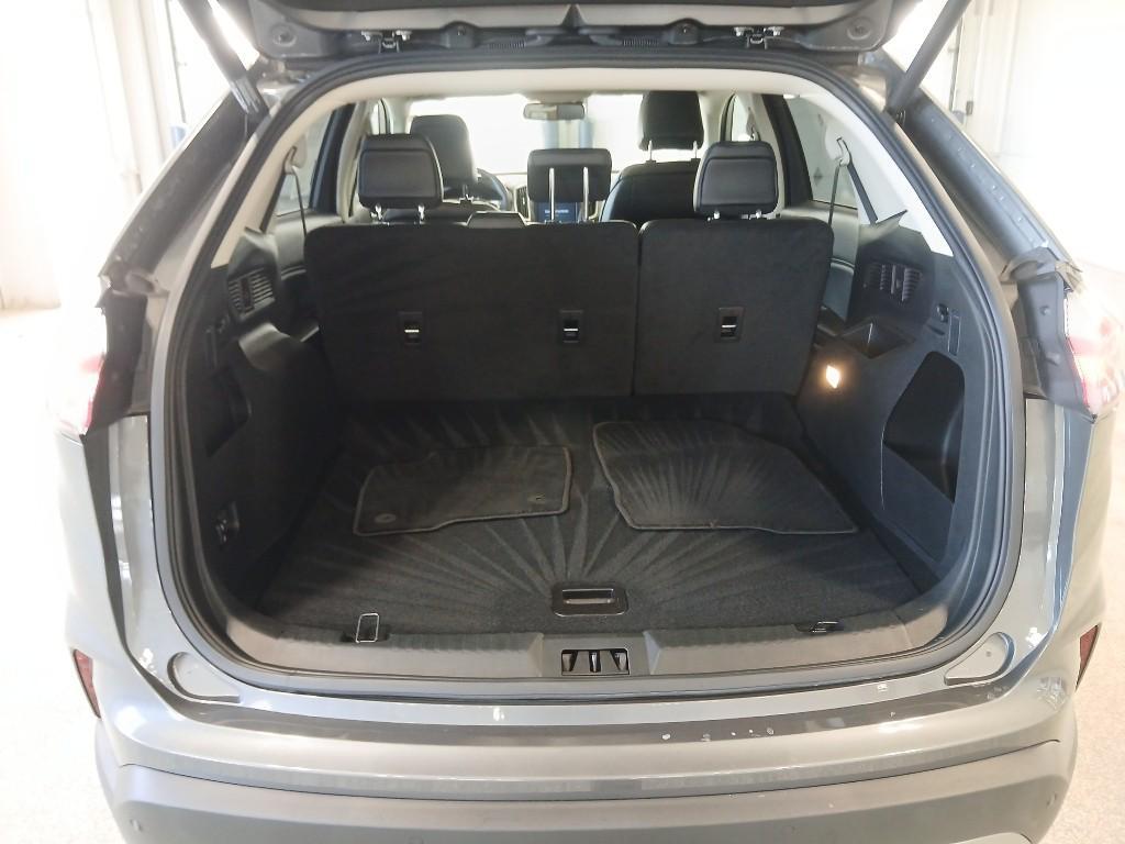 used 2022 Ford Edge car, priced at $27,994