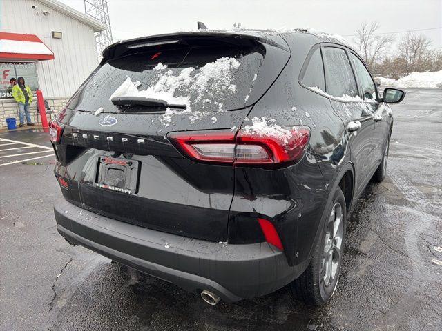 used 2025 Ford Escape car, priced at $22,900