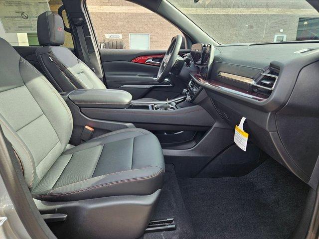 new 2026 Chevrolet Traverse car, priced at $50,610