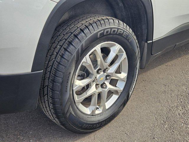 used 2021 Chevrolet Traverse car, priced at $13,000