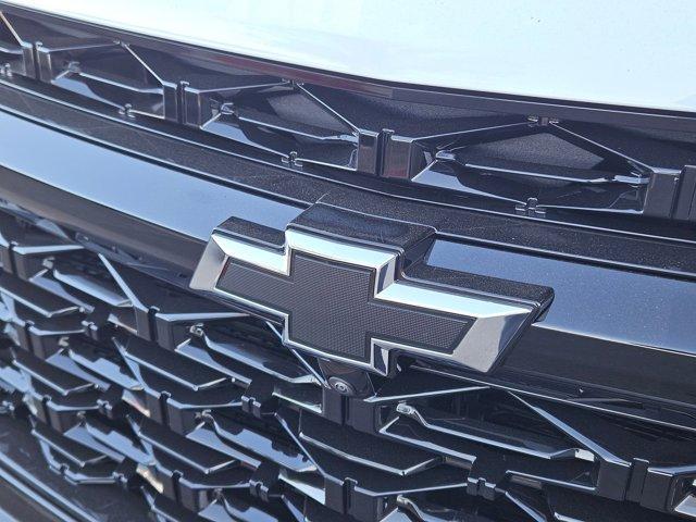 new 2026 Chevrolet Traverse car, priced at $59,615