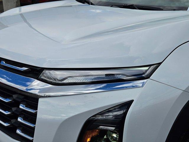 new 2026 Chevrolet Equinox car, priced at $28,055