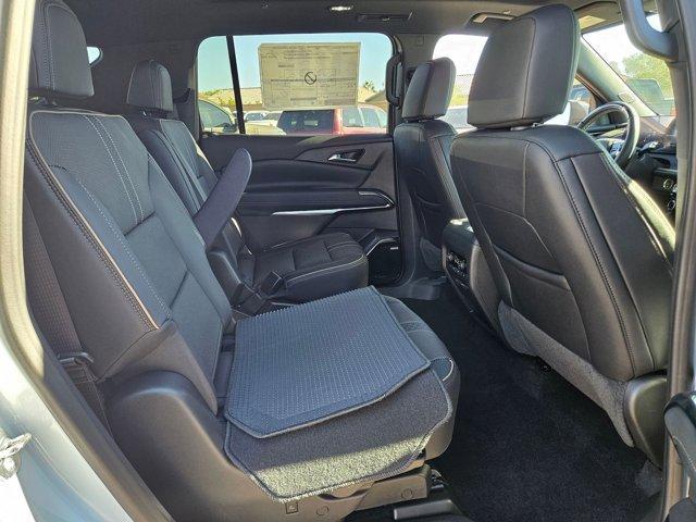 new 2026 Chevrolet Traverse car, priced at $54,199