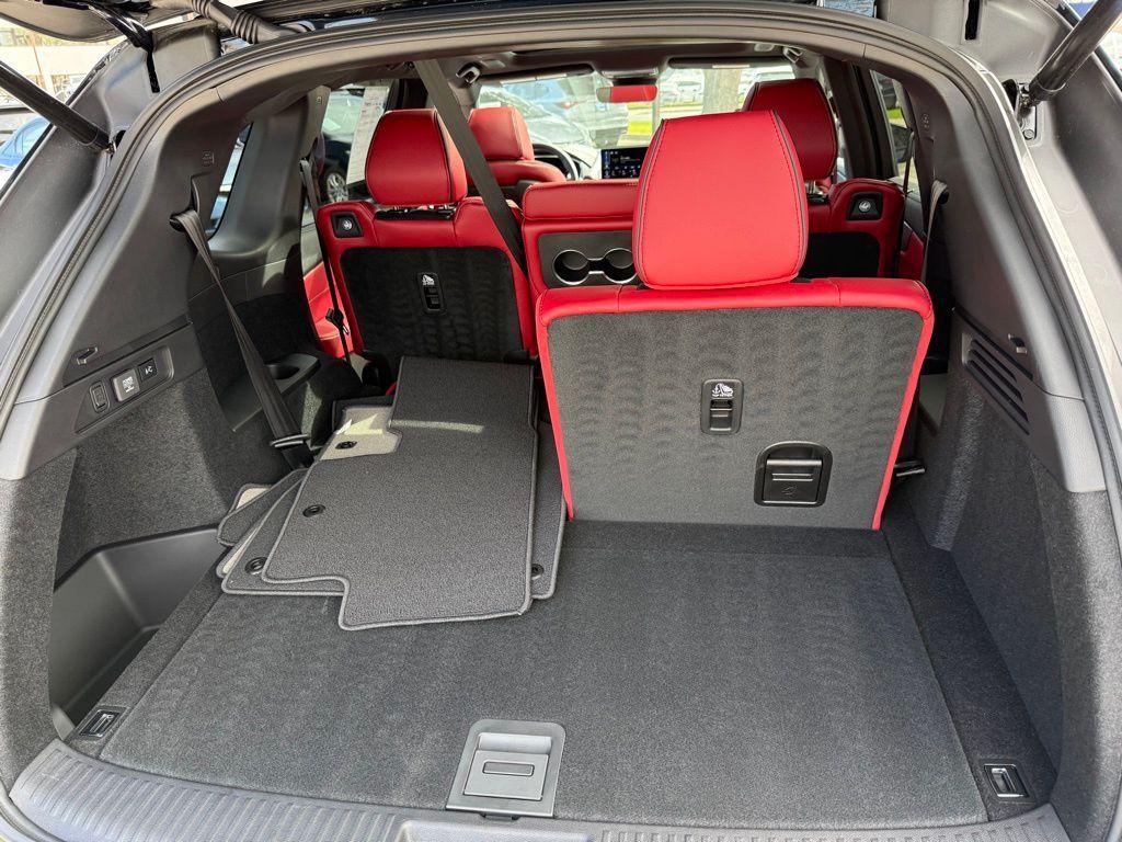 used 2026 Acura MDX car, priced at $59,495