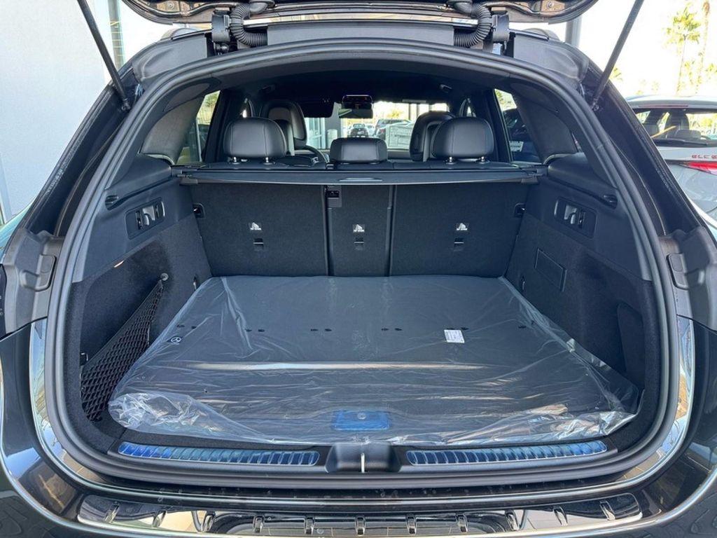 new 2026 Mercedes-Benz GLC 300 car, priced at $57,890