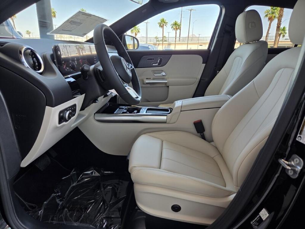 new 2026 Mercedes-Benz GLA 250 car, priced at $45,055