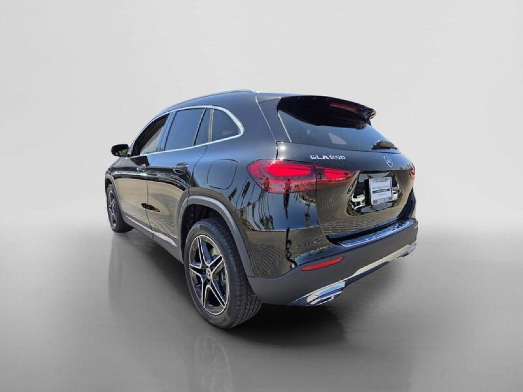 new 2026 Mercedes-Benz GLA 250 car, priced at $45,055