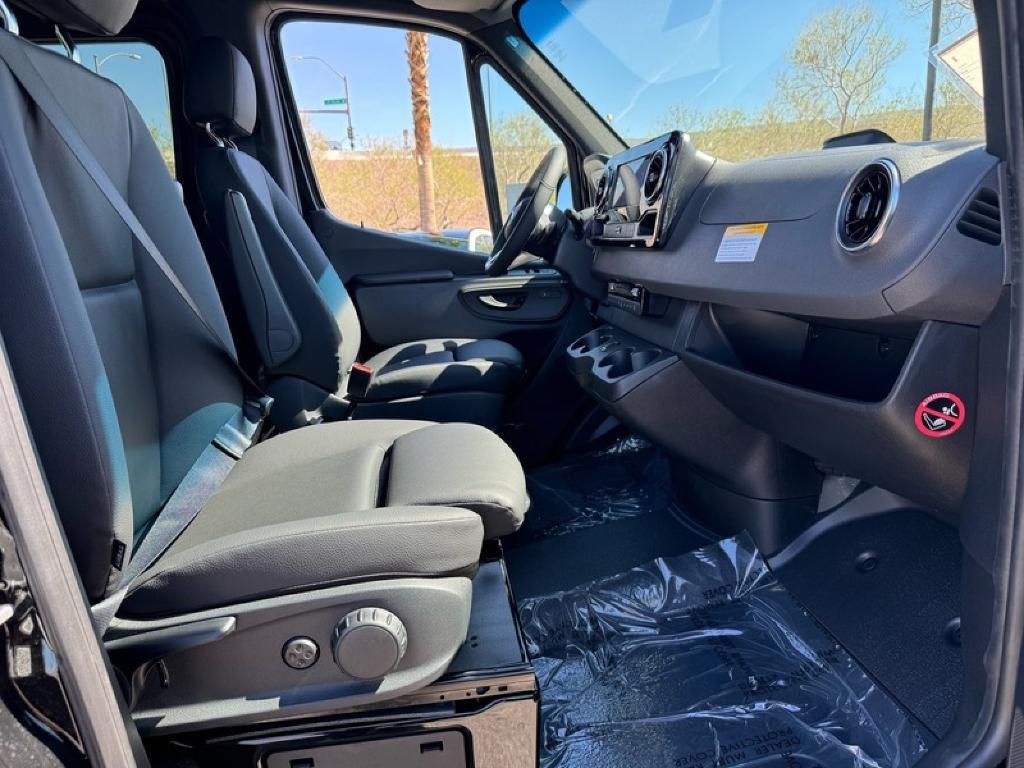 new 2026 Mercedes-Benz Sprinter 2500 car, priced at $85,214
