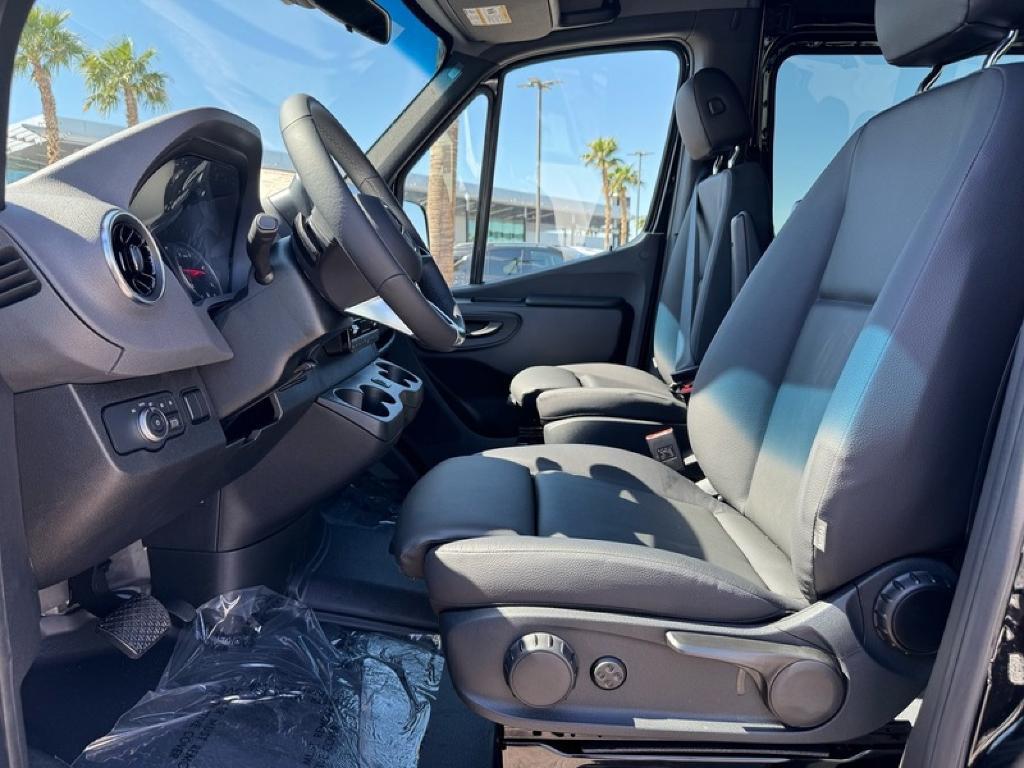 new 2026 Mercedes-Benz Sprinter 2500 car, priced at $85,214