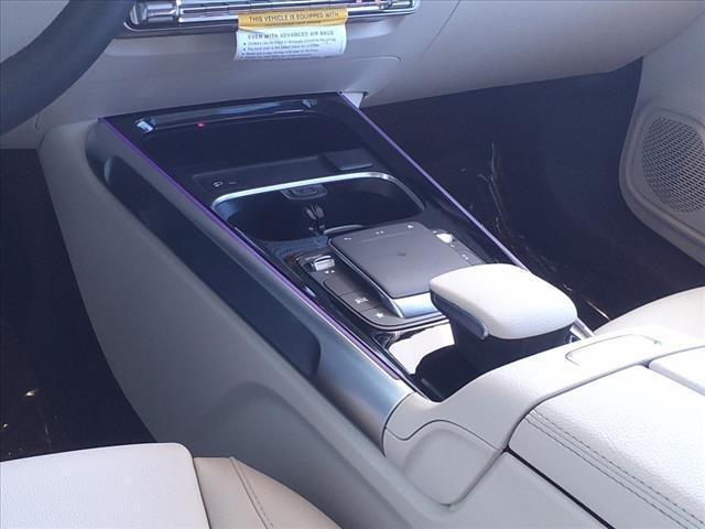 used 2022 Mercedes-Benz GLB 250 car, priced at $29,994