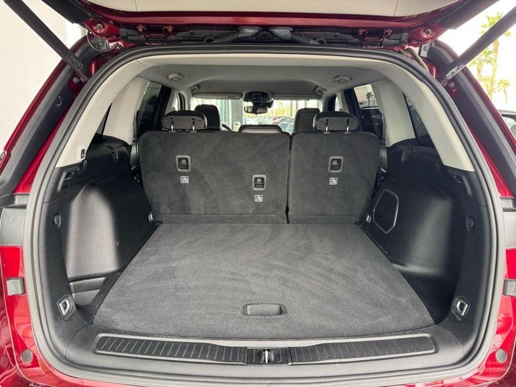 used 2023 Jeep Grand Cherokee car, priced at $27,992