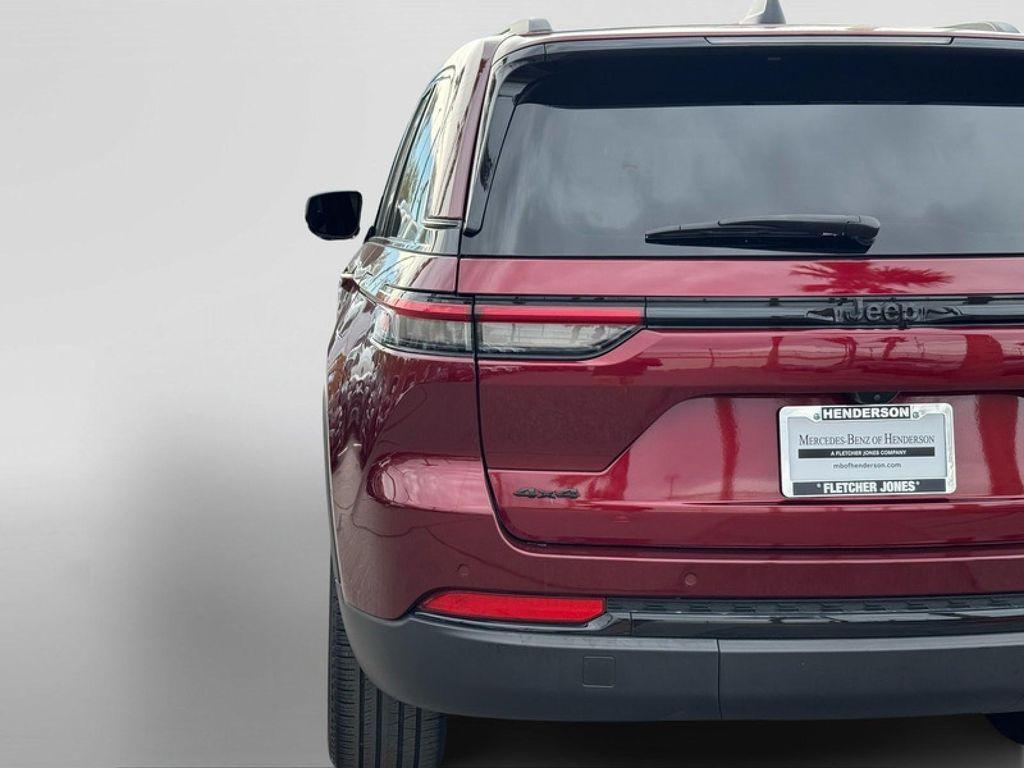 used 2023 Jeep Grand Cherokee car, priced at $27,992