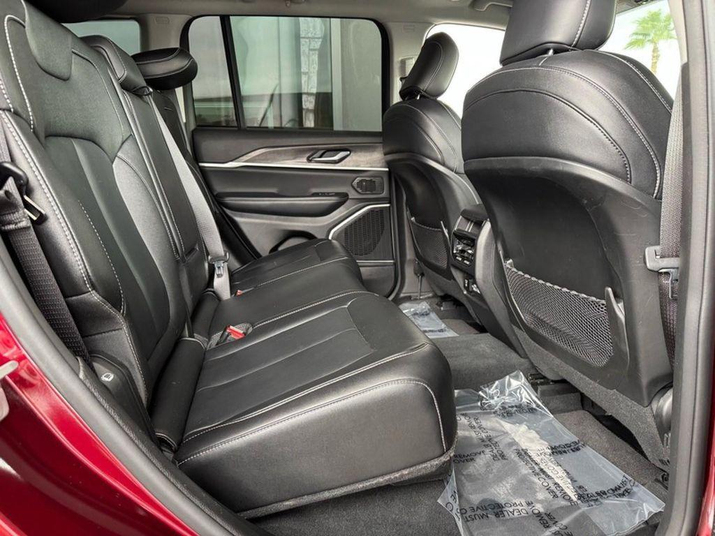 used 2023 Jeep Grand Cherokee car, priced at $27,992