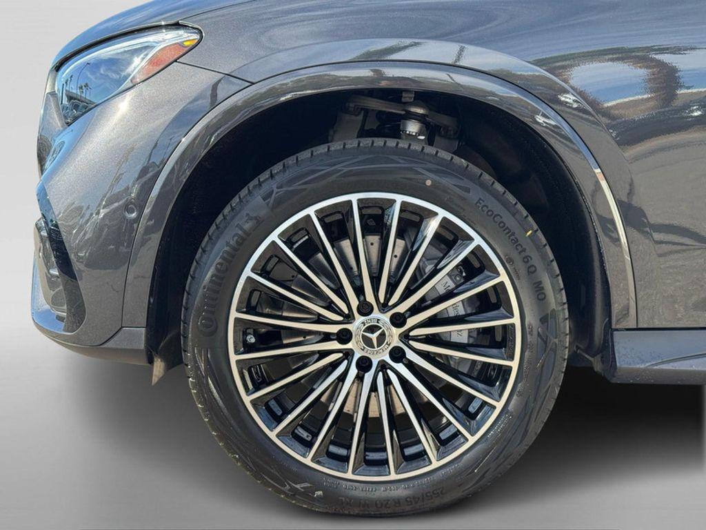 new 2026 Mercedes-Benz GLC 300 car, priced at $61,440