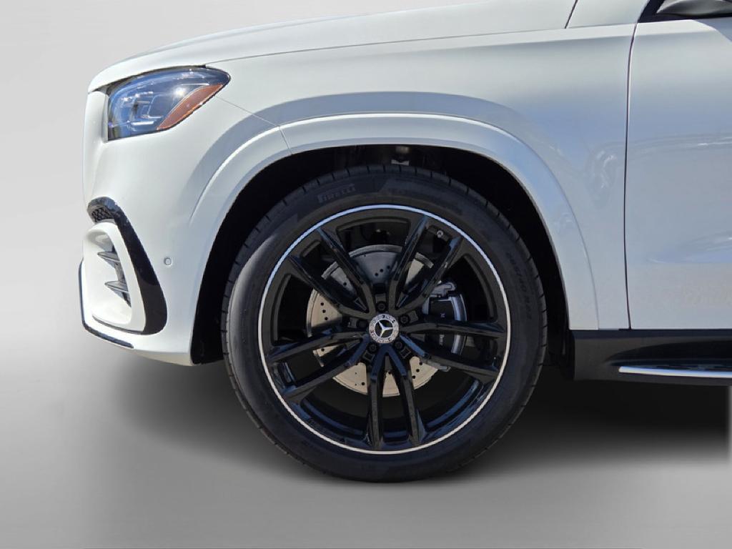 new 2026 Mercedes-Benz GLS 580 car, priced at $122,995