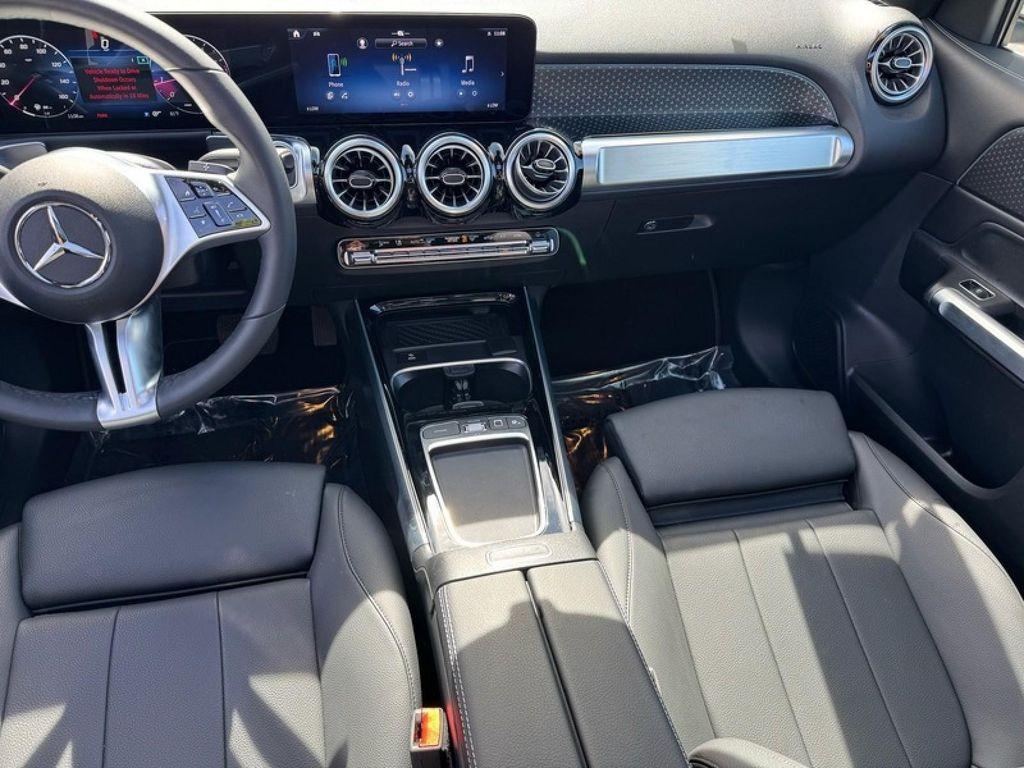 used 2026 Mercedes-Benz GLB 250 car, priced at $43,994