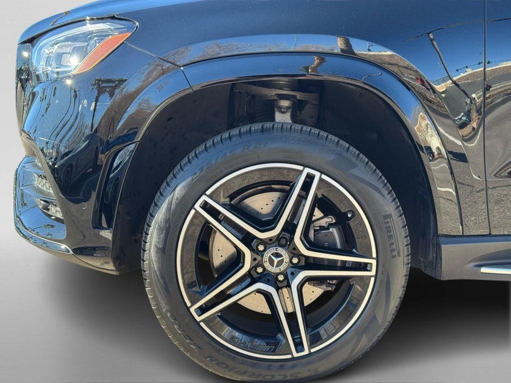 used 2022 Mercedes-Benz GLS 450 car, priced at $54,994