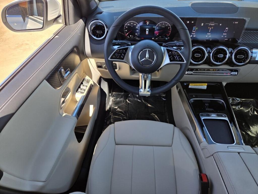 new 2026 Mercedes-Benz GLB 250 car, priced at $47,455