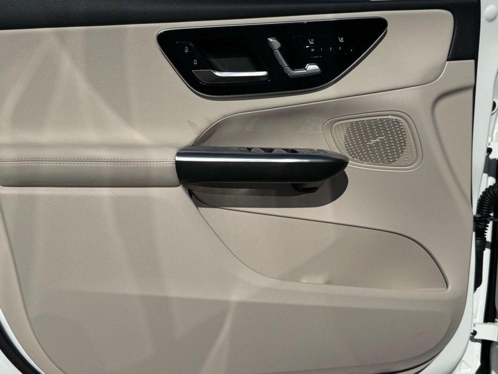 new 2026 Mercedes-Benz GLC 300 car, priced at $54,990