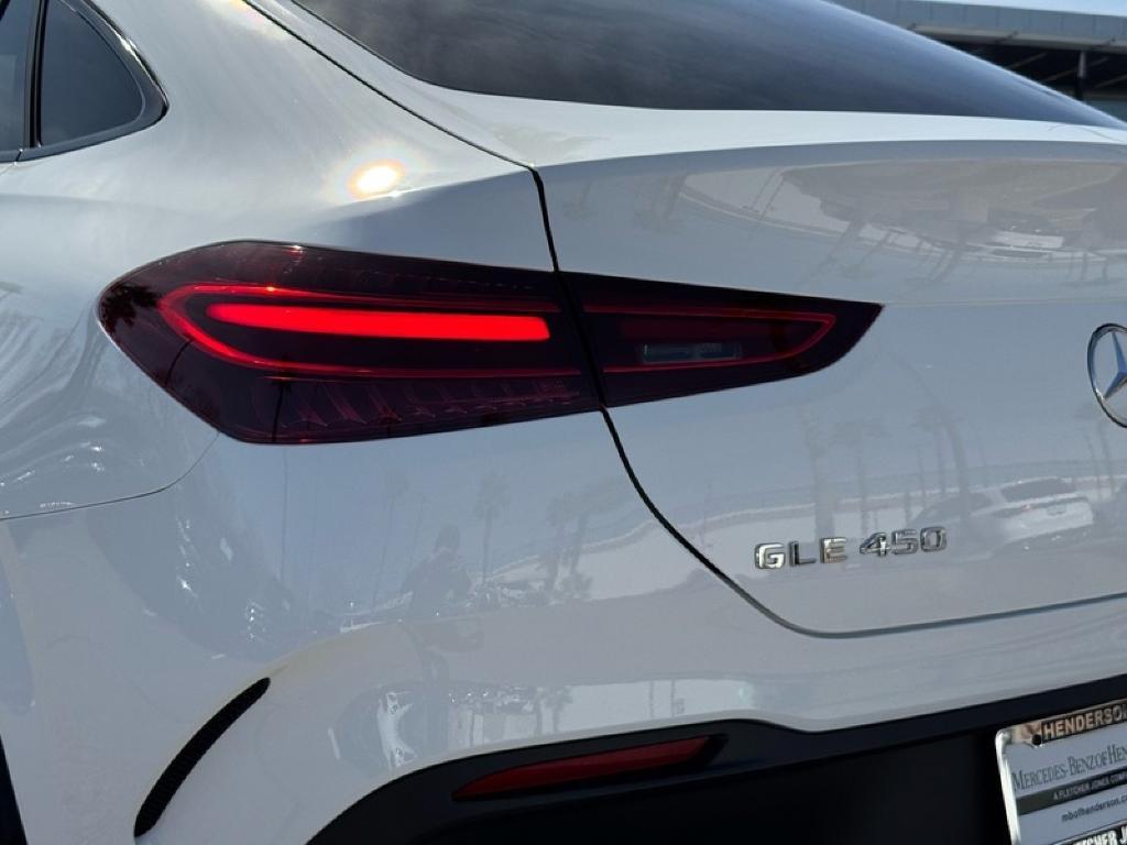 new 2026 Mercedes-Benz GLE 450 car, priced at $89,445
