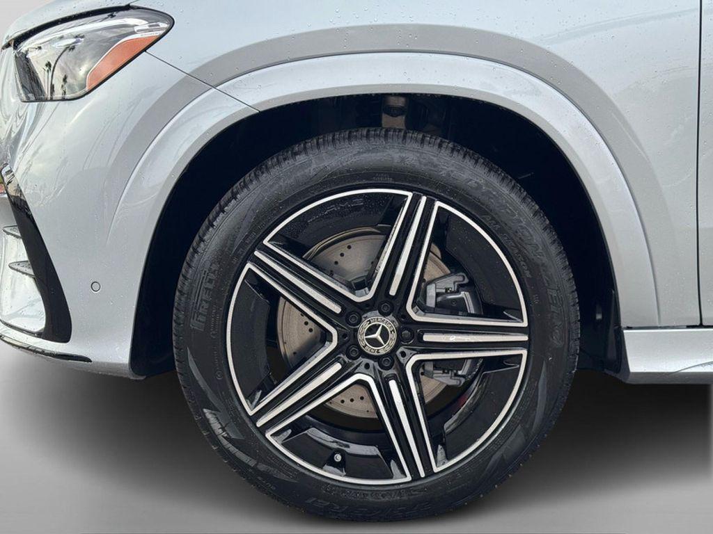new 2026 Mercedes-Benz GLE 450 car, priced at $85,235