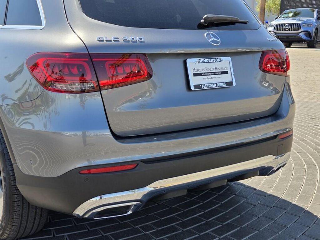 used 2021 Mercedes-Benz GLC 300 car, priced at $24,884