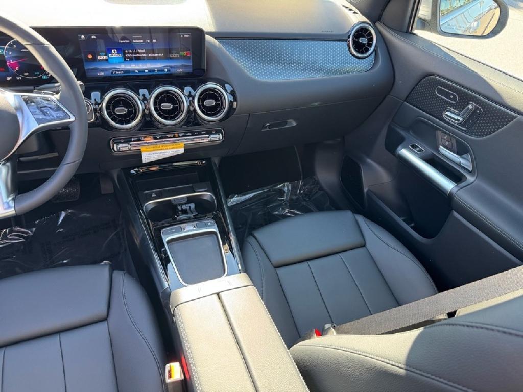 new 2026 Mercedes-Benz GLA 250 car, priced at $46,405