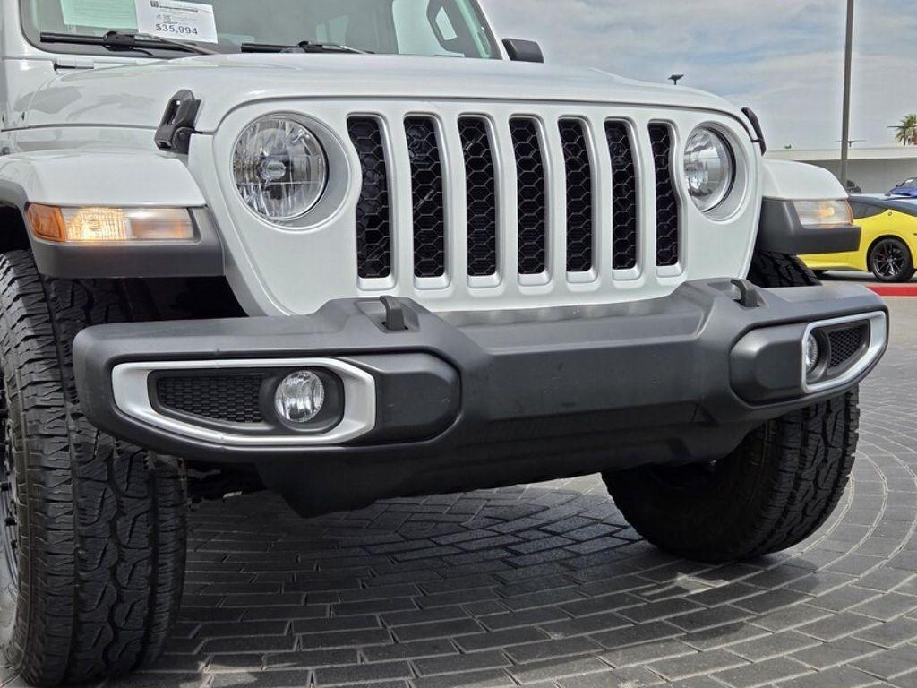 used 2023 Jeep Gladiator car, priced at $35,989