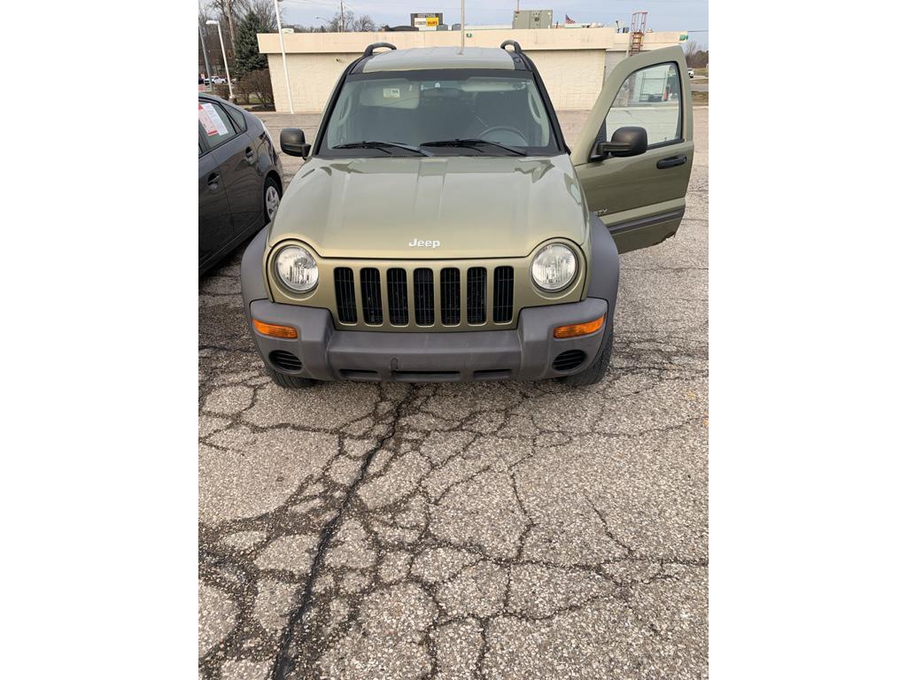 used 2004 Jeep Liberty car, priced at $4,499