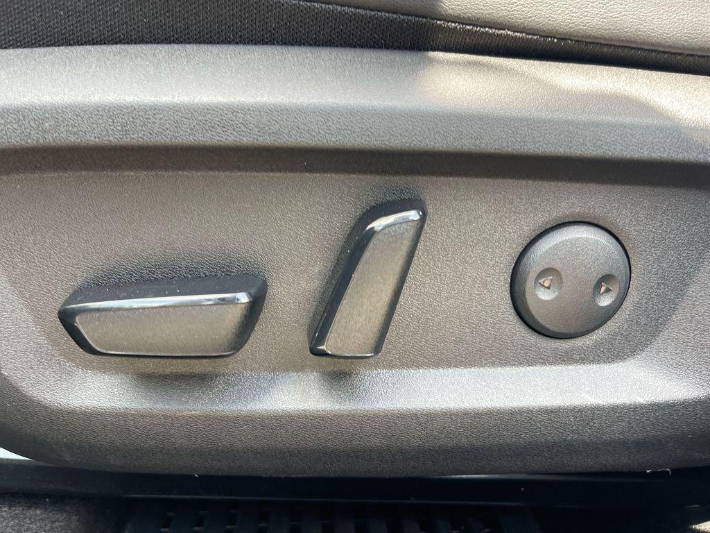 used 2021 Nissan Rogue car, priced at $21,775