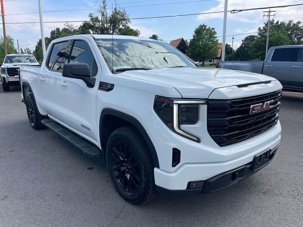 used 2023 GMC Sierra 1500 car, priced at $41,875
