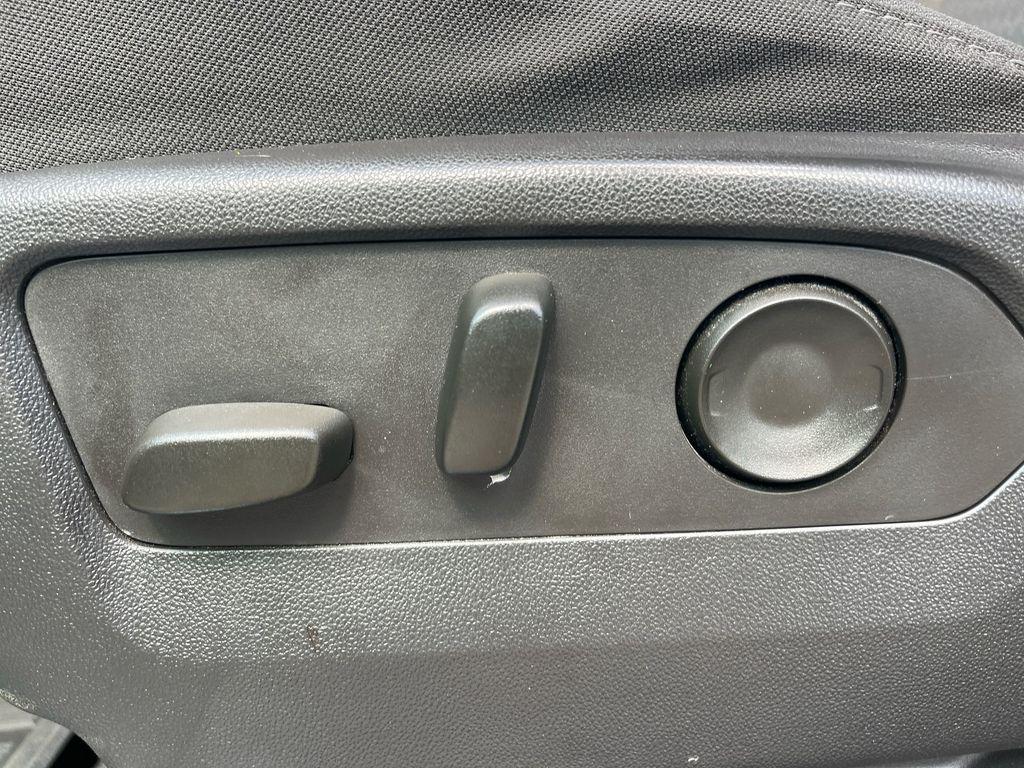 used 2023 GMC Sierra 1500 car, priced at $41,875