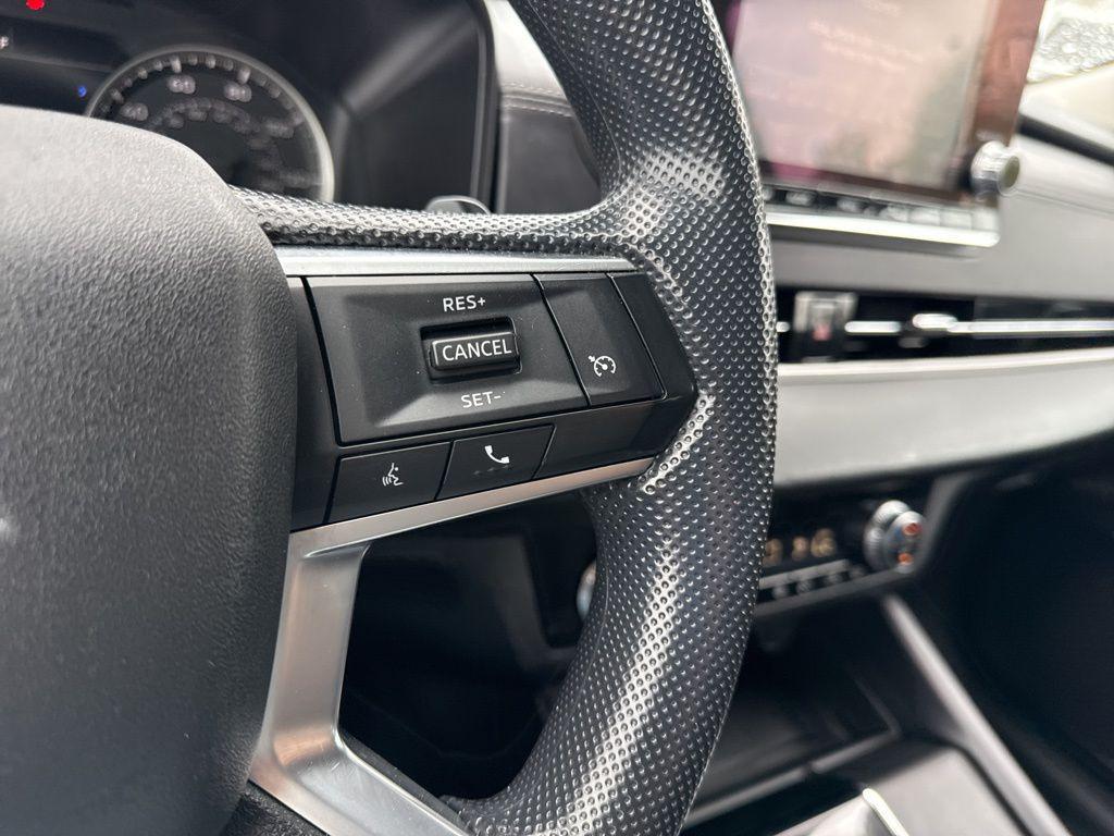 used 2023 Mitsubishi Outlander car, priced at $20,825