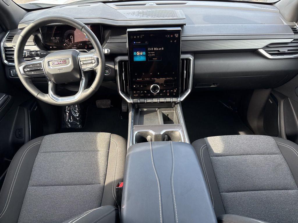 used 2025 GMC Acadia car, priced at $31,900