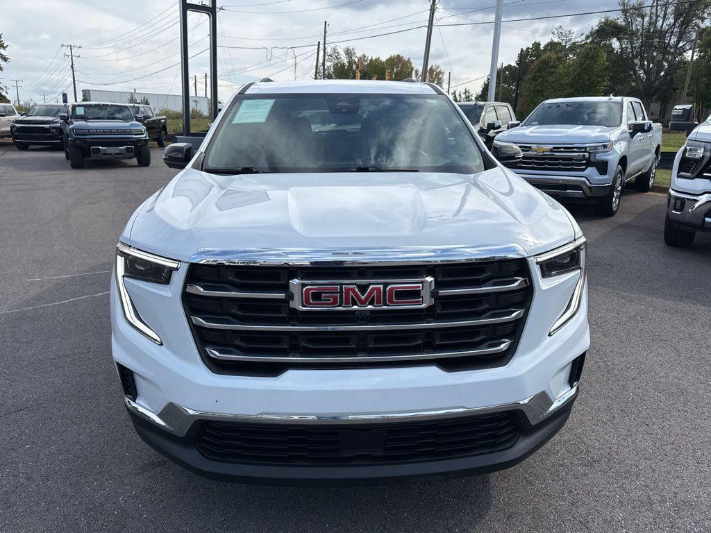 used 2025 GMC Acadia car, priced at $31,900
