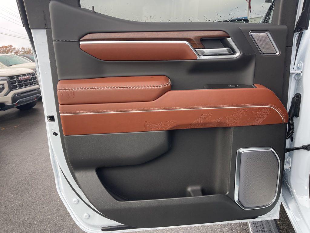 new 2026 GMC Sierra 1500 car, priced at $78,995