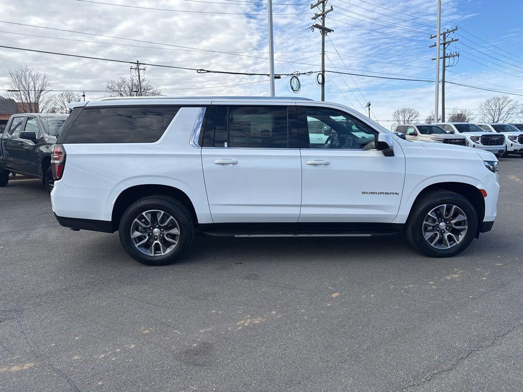 used 2023 Chevrolet Suburban car, priced at $39,890