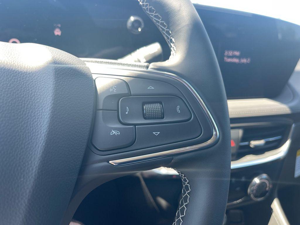 used 2024 Buick Encore GX car, priced at $21,400