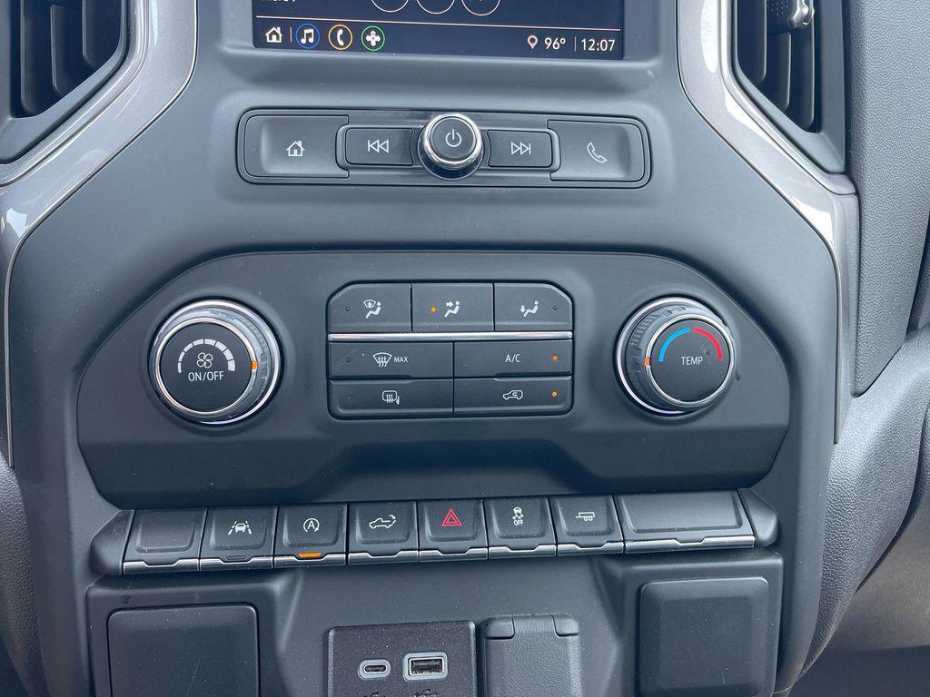 used 2024 Chevrolet Silverado 1500 car, priced at $26,125