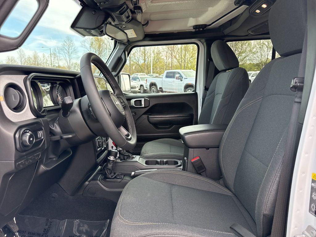 used 2025 Jeep Wrangler car, priced at $35,250