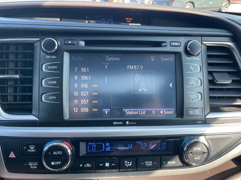 used 2015 Toyota Highlander car, priced at $10,875